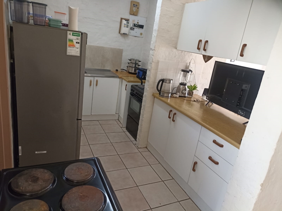 1 Bedroom Property for Sale in Heiderand Western Cape